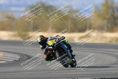 media/Jan-10-2025-CVMA Friday Practice (Fri) [[489e0da257]]/Group 4 and Trackday/Session 5 (Turn 7)/